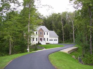 20 Glen St, Uxbridge, MA 01569