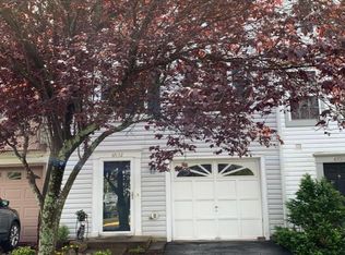 6932 Village Stream Pl, Gainesville, VA 20155