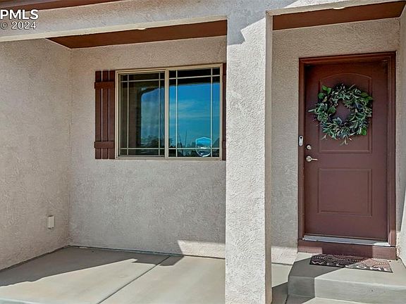2nd image of 935 E Paseo Dorado Dr