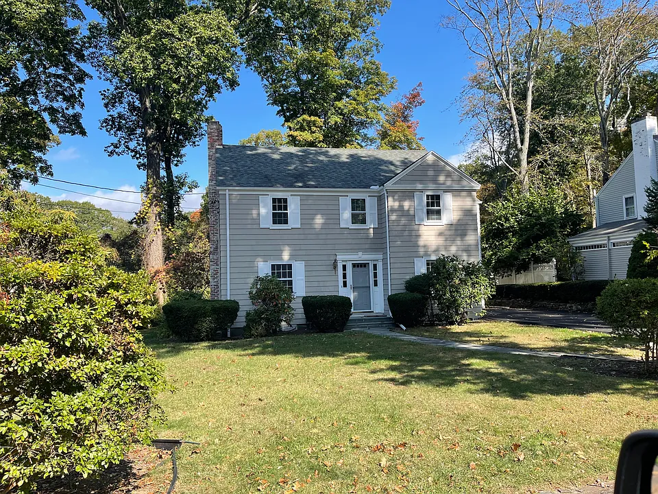 Knollwood Rd