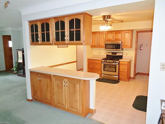 2nd image of 10740 Tiffany Ln