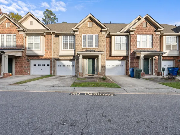 10132 Blackwell Dr, Raleigh, NC 27617