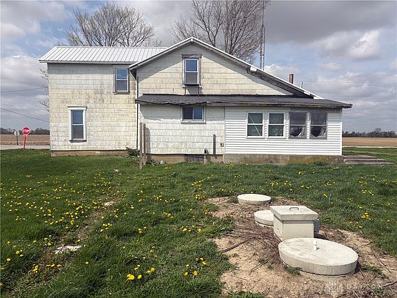 2nd image of 9006 Oakes Rd