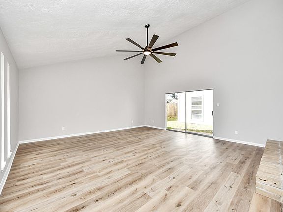 5th image of 9114 Spellman Rd