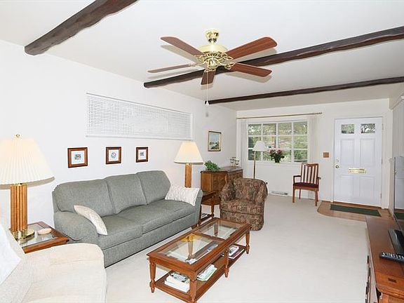 4th image of 7411 Fruit Hill Ln