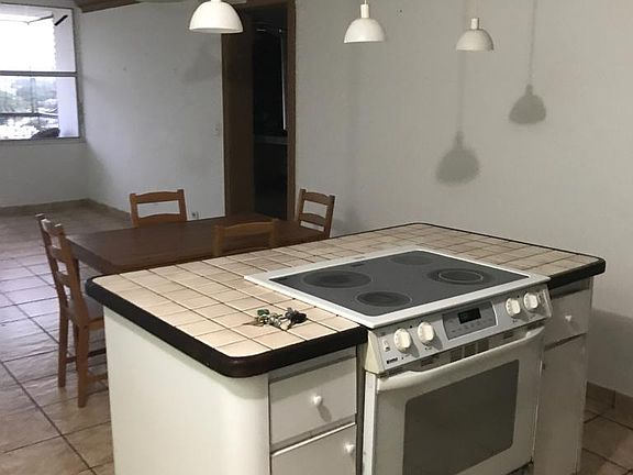 Kitchen island/stove/oven