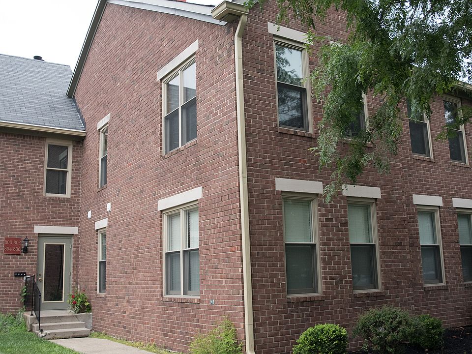 1st image of 804 N Park Ave