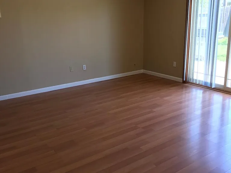305 Georgiana Dr — Photo 10