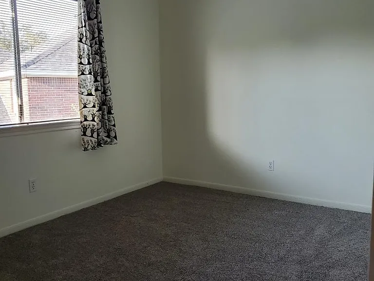 7211 N Hearthstone Green Dr — Photo 37