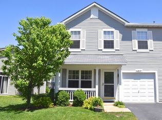 687 Zachary Dr, Romeoville, IL 60446