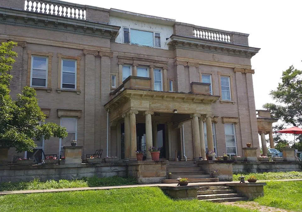 26 Guilford Dr #7