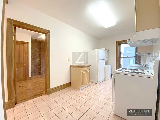 Rented by ZealEstate Group Inc | media 83