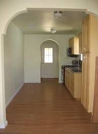 5th image of 6601 Hayvenhurst Ave