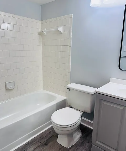 17 Juliet Ln #103 — Photo 7