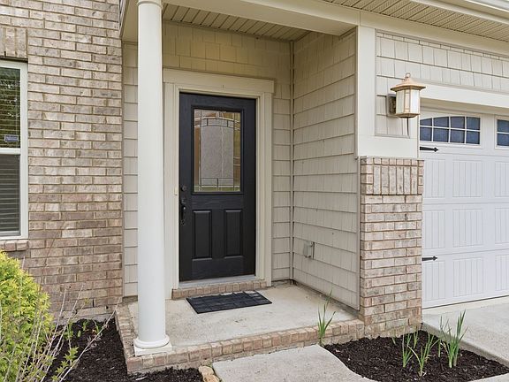 3rd image of 7573 Oakledge Dr