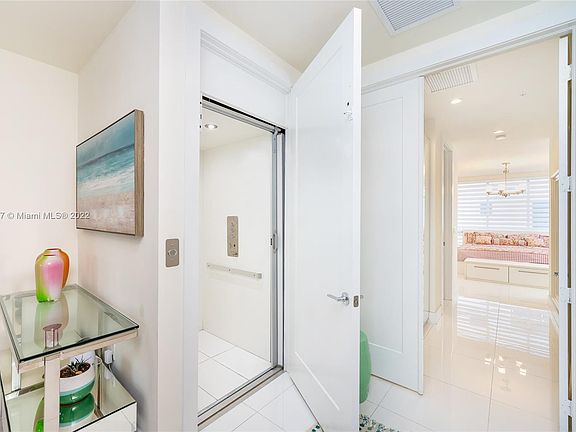 4th image of 10463 NW 66th St #10463