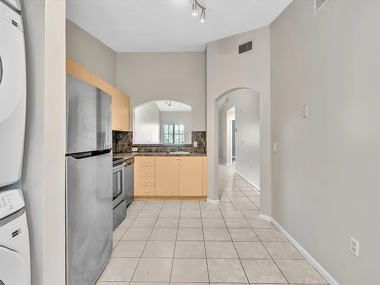 3504 Briar Bay Blvd #204 — Photo 6