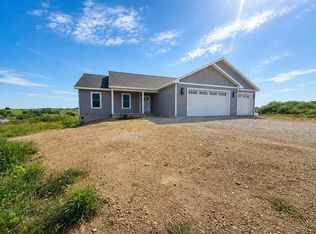 N3541 View Pt, Monroe, WI 53566