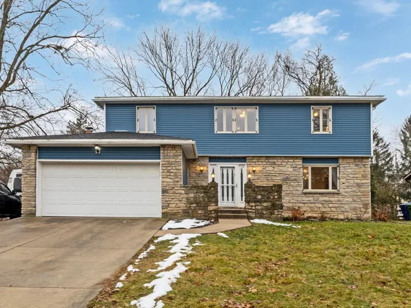 113 Yorkshire Rd, Delaware, OH 43015