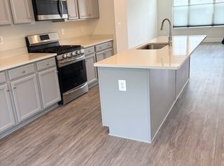 6111 Camerons Ferry Dr, Haymarket, VA 20169