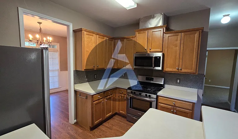 223 Elmbrook Ln — Photo 9