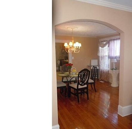 4th image of 1503 Randolph Ave