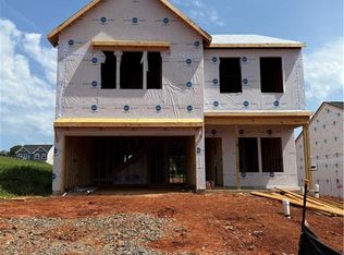 553 Raspberry Hill Rd, Winston Salem, NC 27106