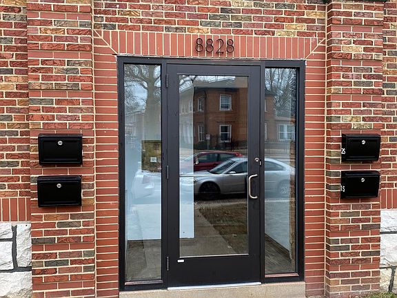 2nd image of 8828 Riverview Blvd #1S