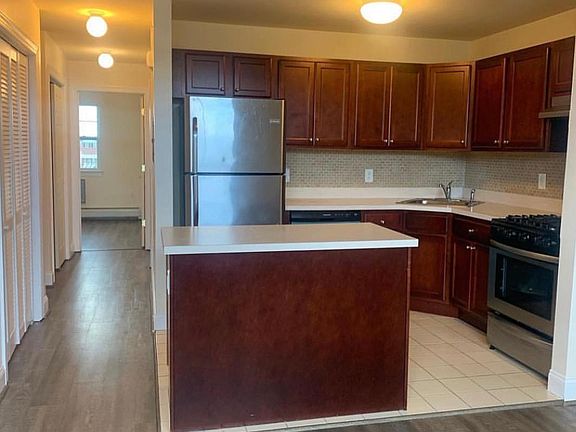 5th image of 123 Horizon Ct #2
