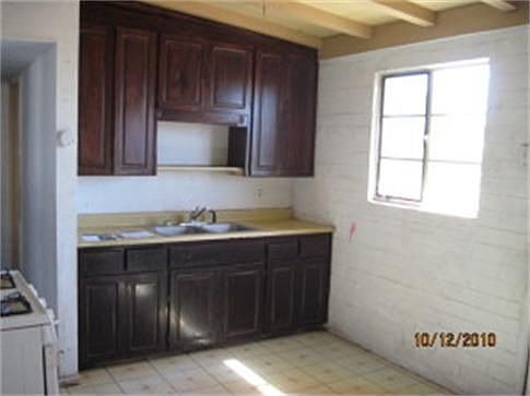 4th image of 1305 W Cheryl Dr