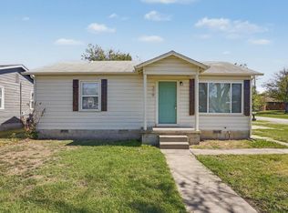 319 S Main St, Owasso, OK 74055