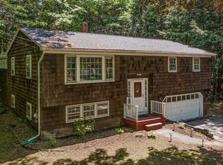 35 Sylvan Way, Manchester, ME 04351