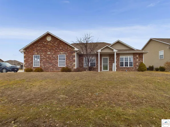 625 Roe St, Warrensburg, MO 64093