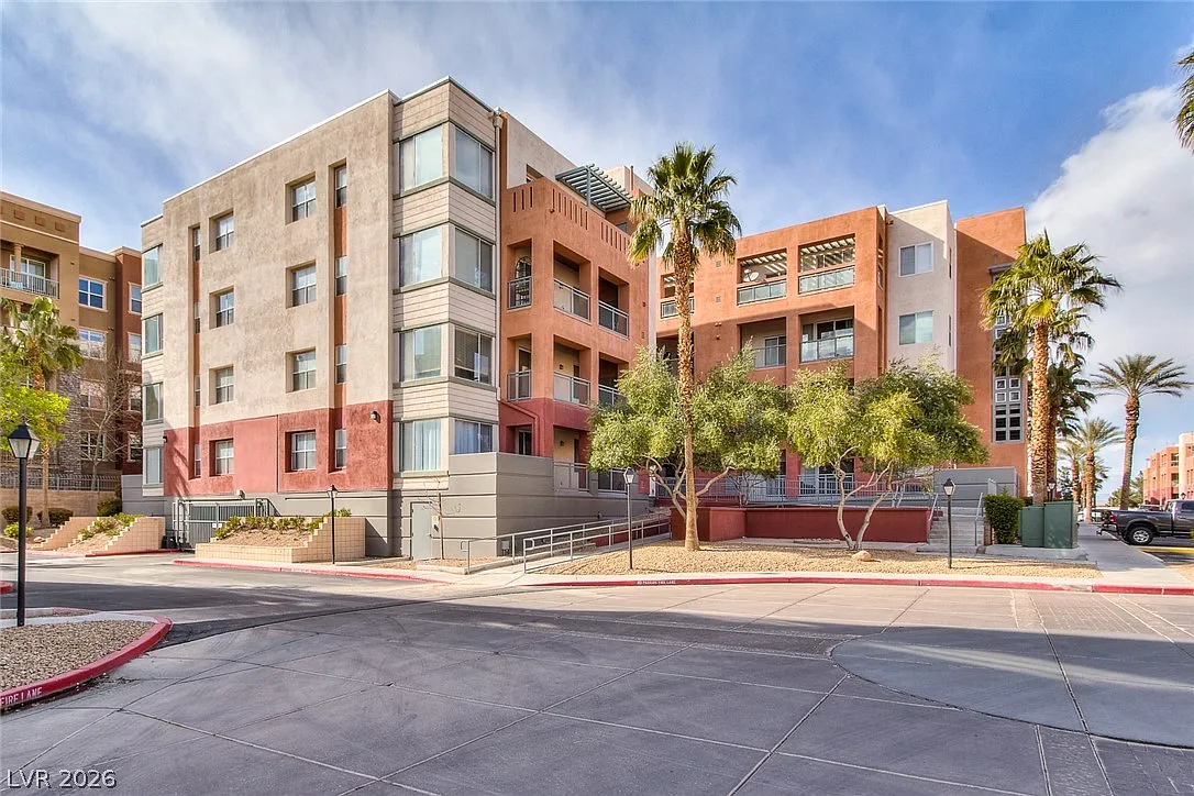 2 bed, 2.0 bath, 1155 sqft, $1,632 — Photo 4