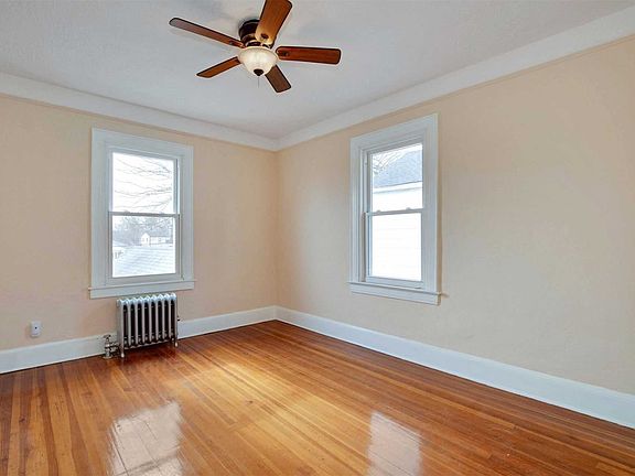 5th image of 200-16 45th Ave