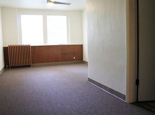 101 N Main St APT 3, Lansing, KS 66043