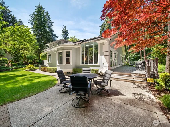11202 Greystone Drive SW, Lakewood, WA 98499