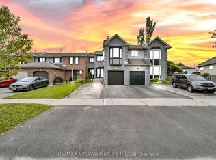 2055 Blue Ridge Cres, Pickering, ON L1X2N5