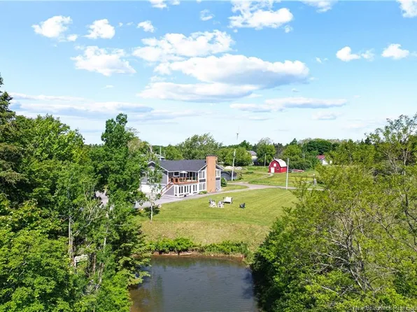 89 Main St, Rexton, NB E4W 2A1