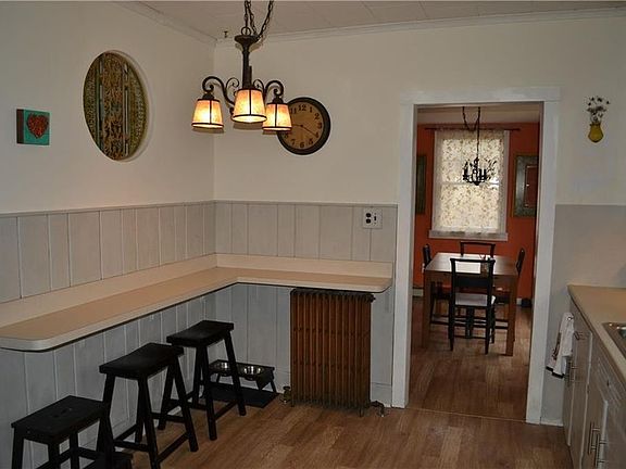 4th image of 18 Pleasant Dr
