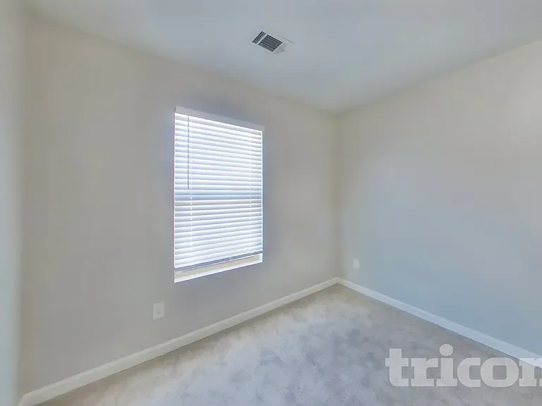 7156 Tanger Blvd — Photo 11
