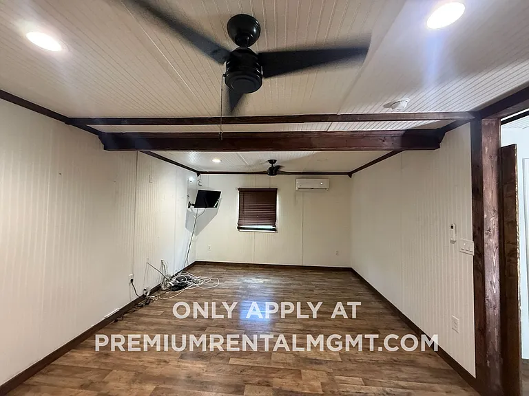 18312 Hollister Rd — Photo 6