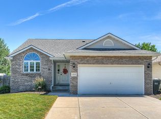 1353 Bordeaux Rd, Lincoln, NE 68522