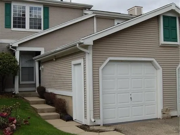 2269 Nutmeg Ct, Fairborn, OH 45324