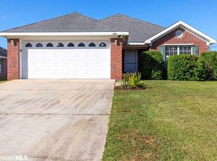 1391 Hardwood Dr E, Gulf Shores, AL 36542