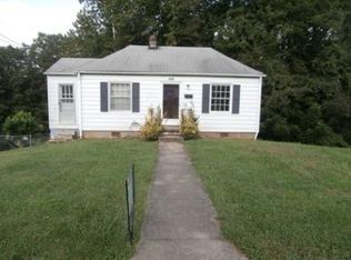 160 Fairlawn Dr, Rocky Mount, VA 24151