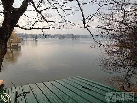 Bellevue Lakeview4.jpg