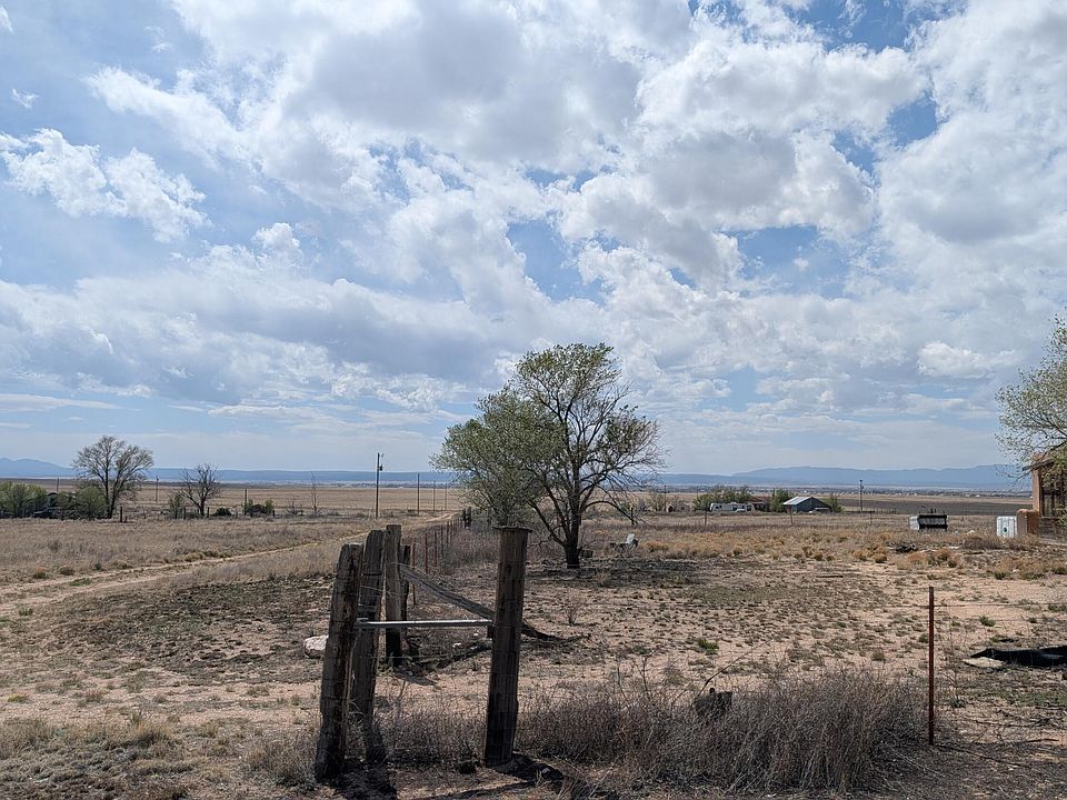 1st image of 9 Lobo Dr