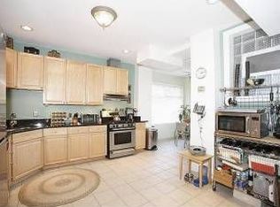 7643 N Greenview Ave APT 1, Chicago, IL 60626