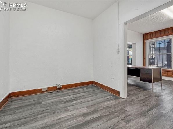 denver-colorado-444454095 picture